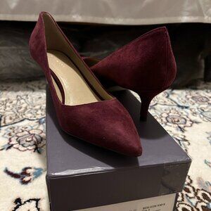 White House Black Market Maroon Heel